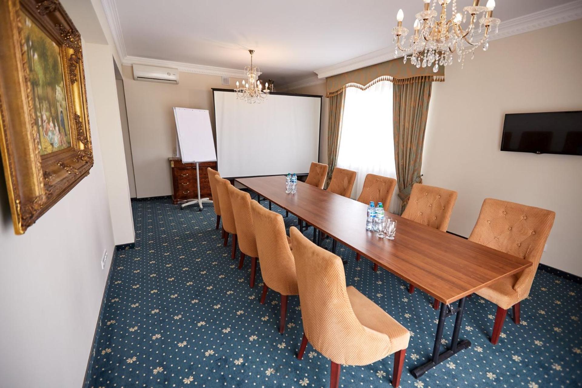 Parisel Palace Centrum Konferencyjno-Wypoczynkowe Klimki Pod Lukowem المظهر الخارجي الصورة